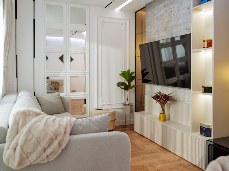 Decebal, 3/4, renovata integral, mobilata si utilata lux, bloc reabilitat