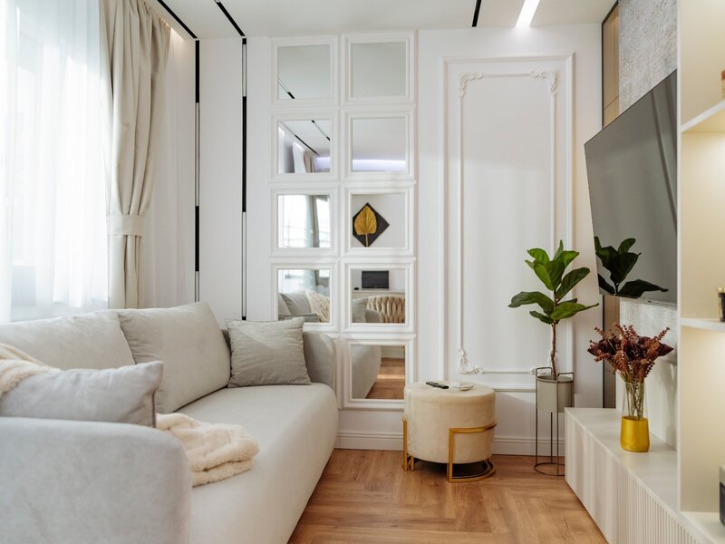 Decebal, 3/4, renovata integral, mobilata si utilata lux, bloc reabilitat